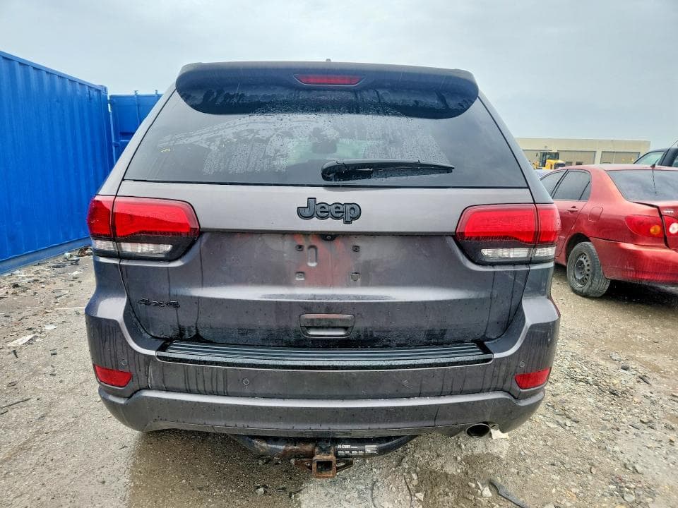 2017 JEEP GRAND CHEROKEE LAREDO 6