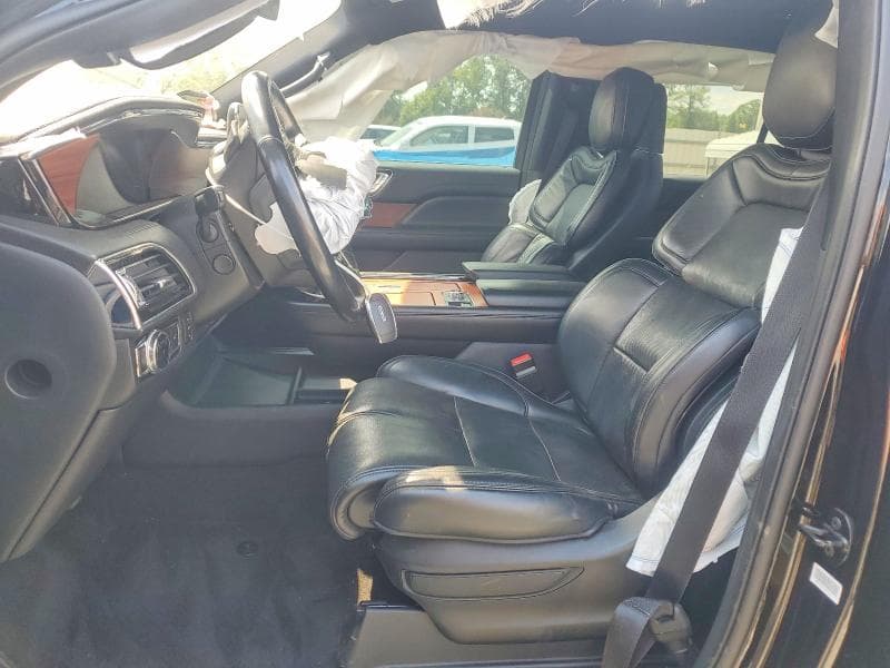 2019 LINCOLN NAVIGATOR SELECT 7