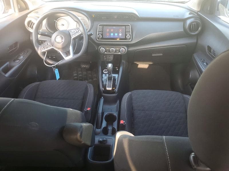 2021 NISSAN KICKS S 8