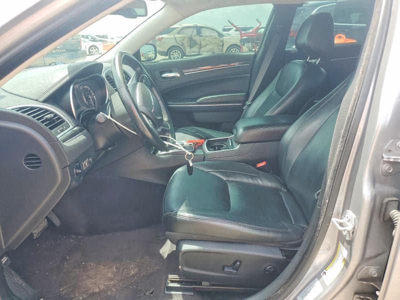 2017 CHRYSLER 300 LIMITED 7