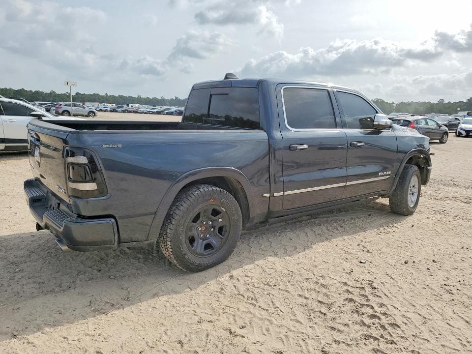 2019 RAM 1500 LIMITED 3