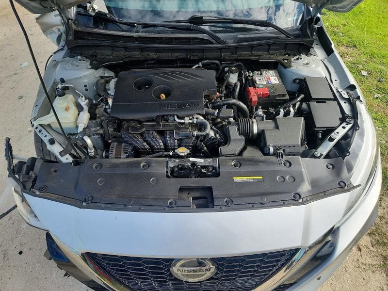 2020 NISSAN ALTIMA SR 11