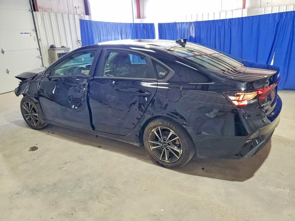 2024 KIA FORTE LXS 2