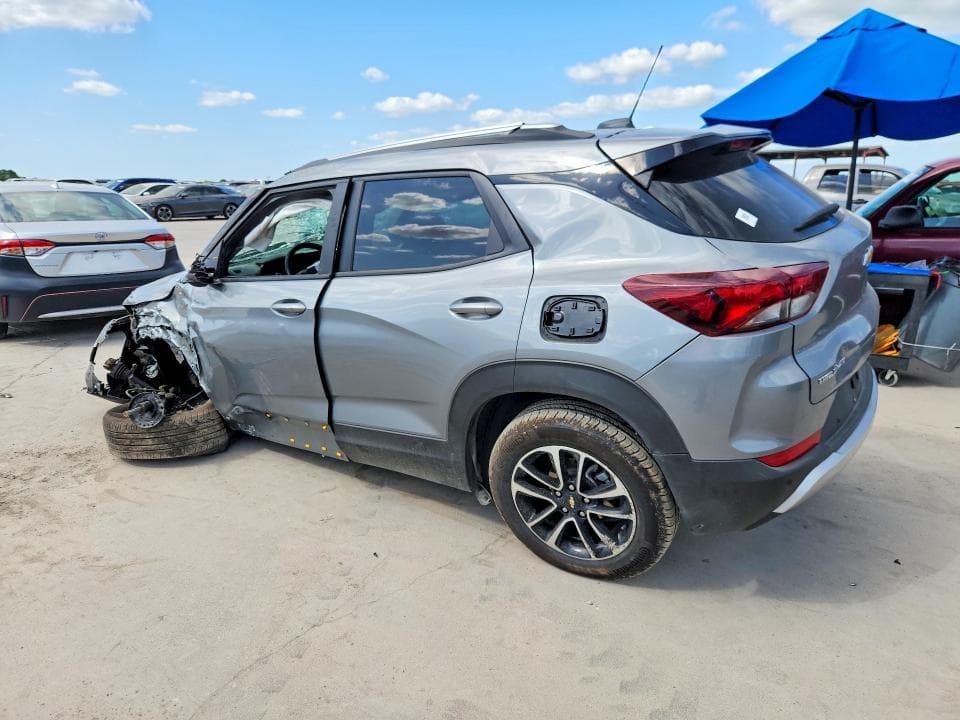 2025 CHEVROLET TRAILBLAZER LT 2