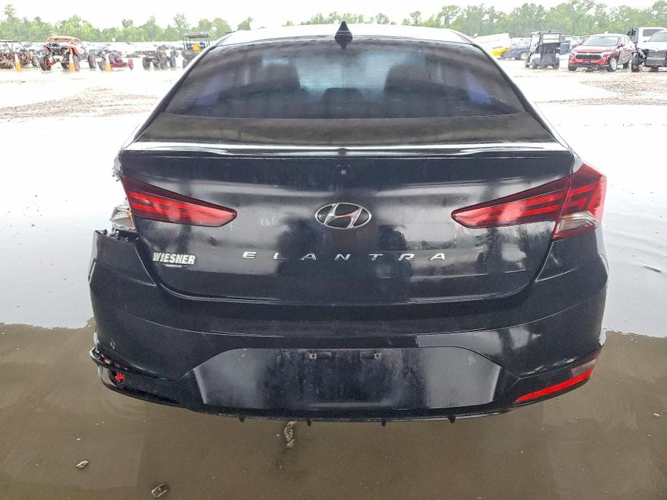 2020 HYUNDAI ELANTRA SEL 6