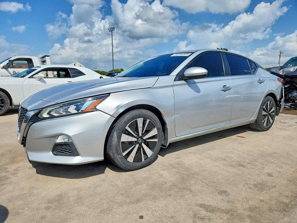 2021 NISSAN ALTIMA SV - 1