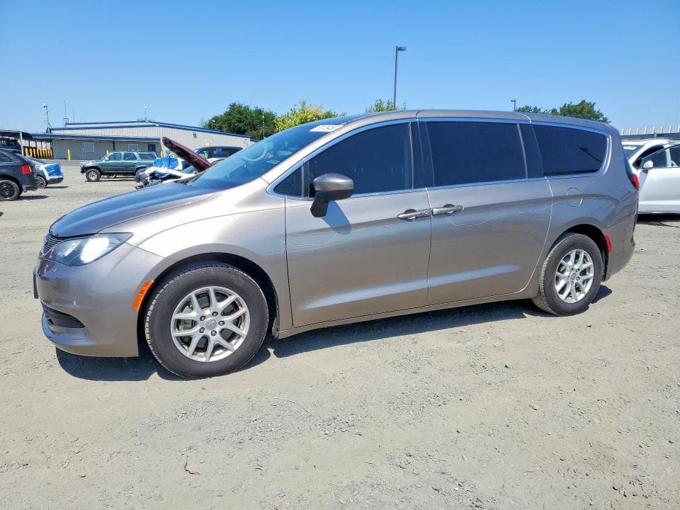 2018 CHRYSLER PACIFICA LX