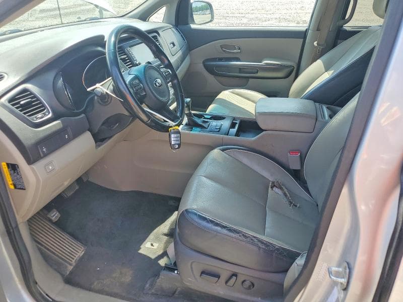 2017 KIA SEDONA LX 7