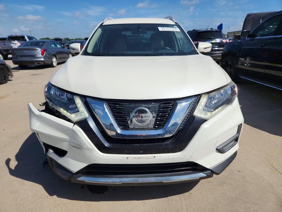 2017 NISSAN ROGUE SV 5