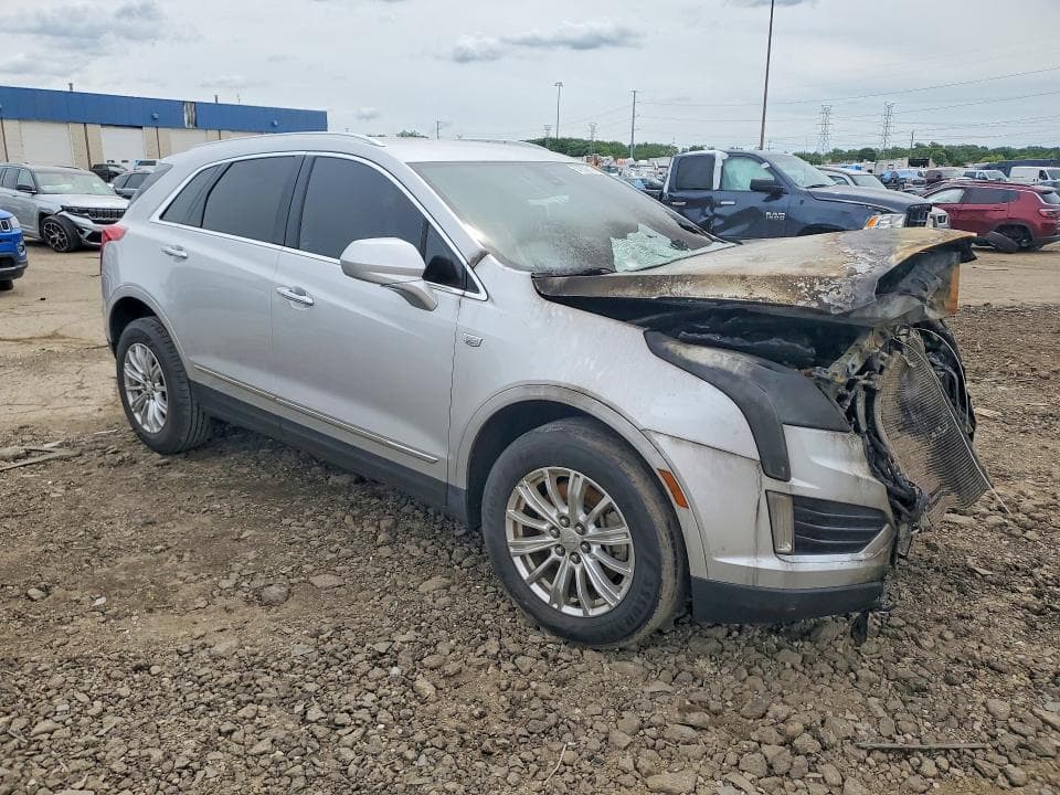 2018 CADILLAC XT5 4