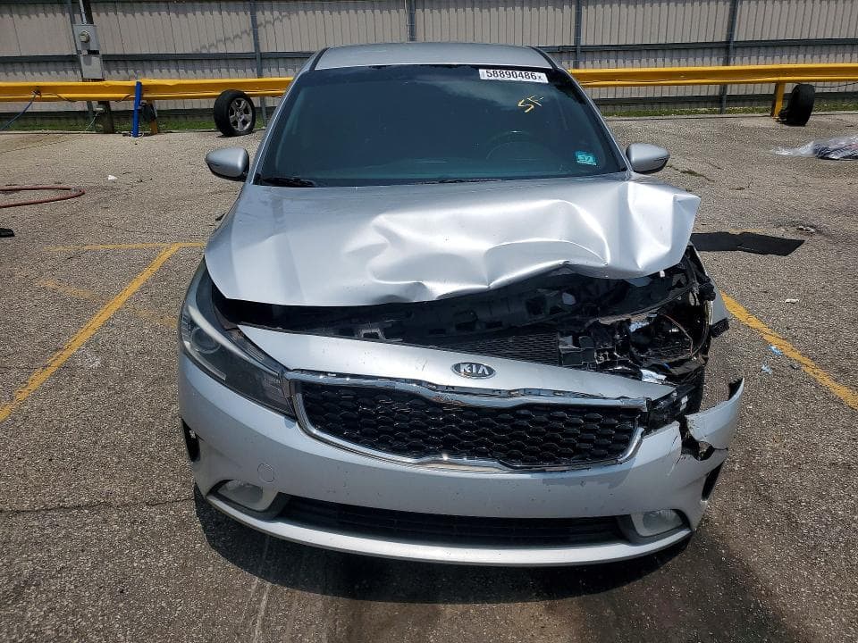 2017 KIA FORTE EX 5