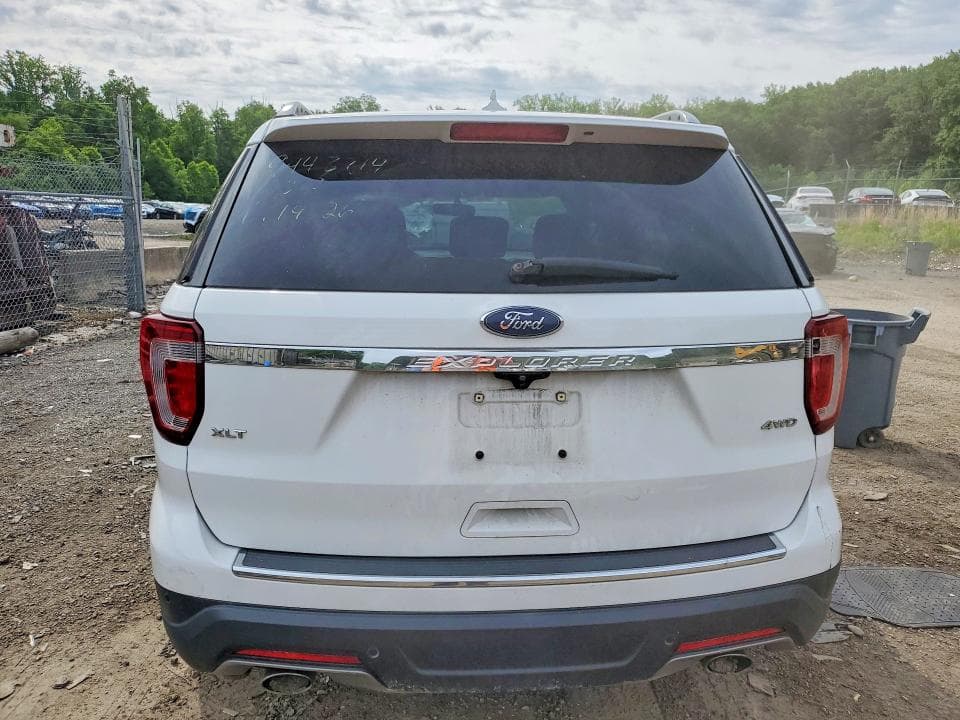 2018 FORD EXPLORER XLT 6