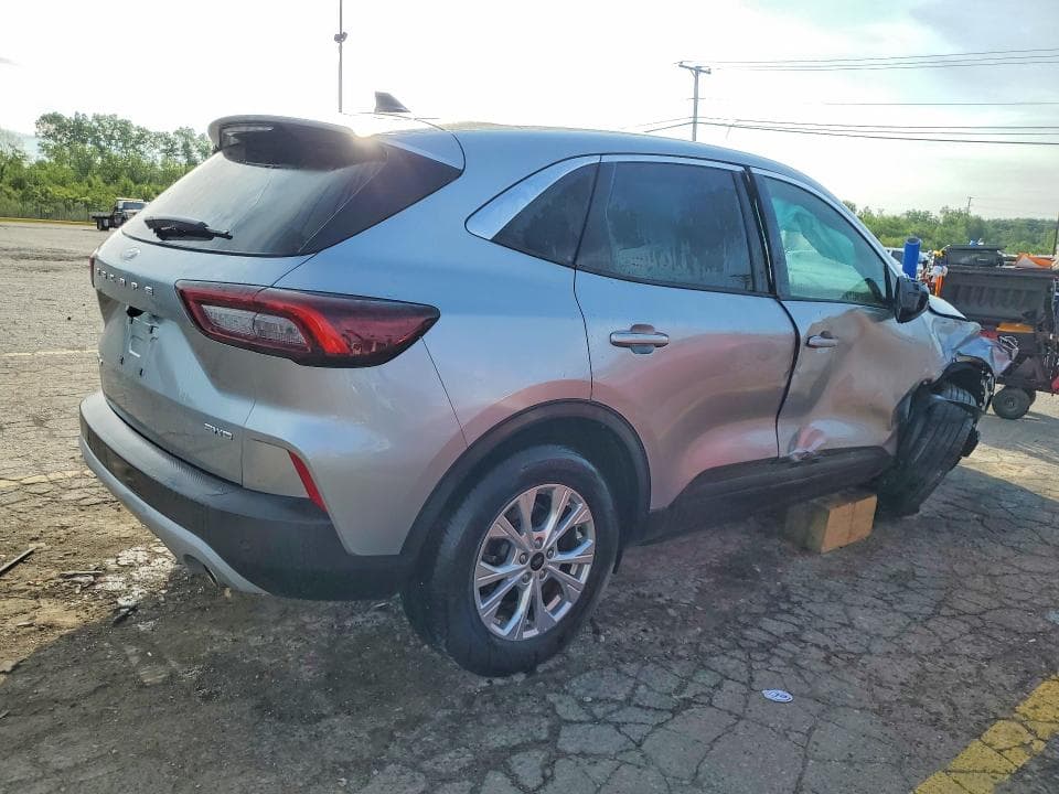 2024 FORD ESCAPE ACTIVE 3