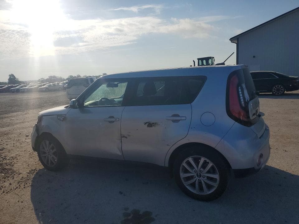 2018 KIA SOUL + 2