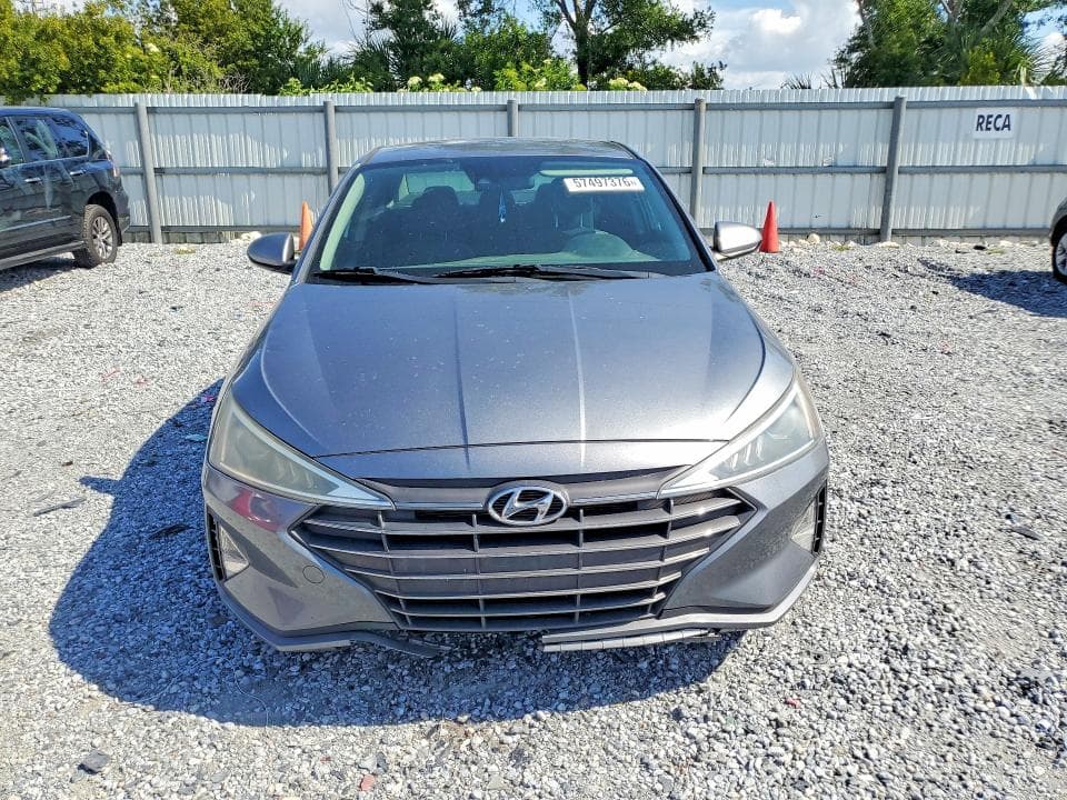 2019 HYUNDAI ELANTRA 5