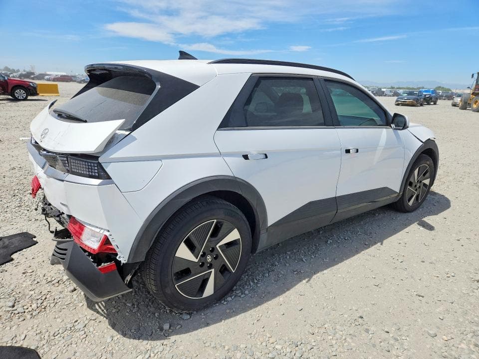 2025 HYUNDAI IONIQ 5 SEL 3