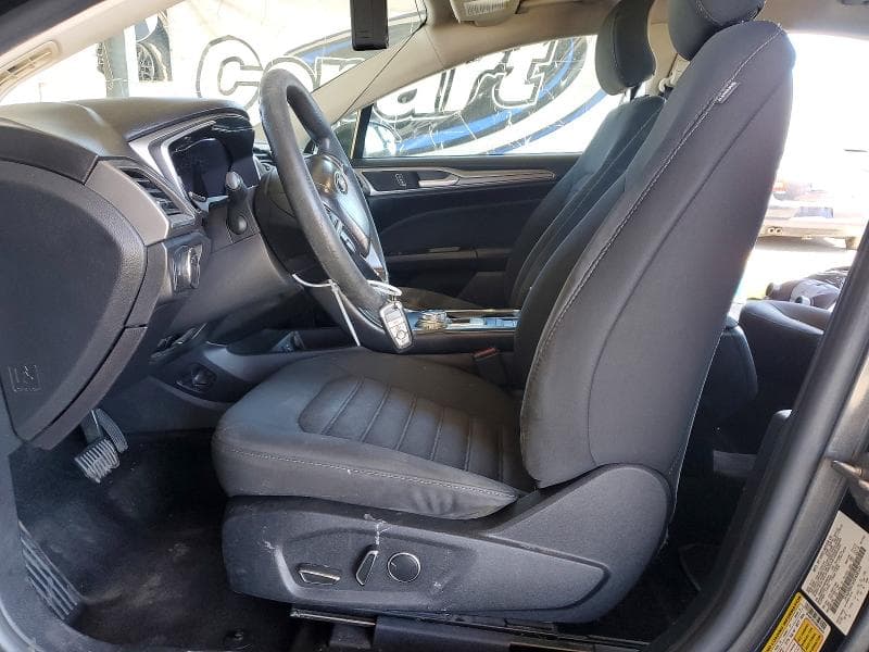 2017 FORD FUSION SE 7