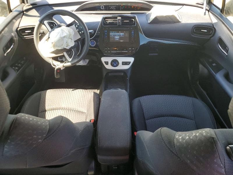 2017 TOYOTA PRIUS TWO 8