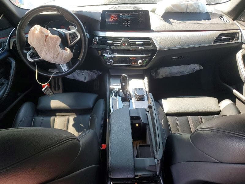 2020 BMW 540 XI 8