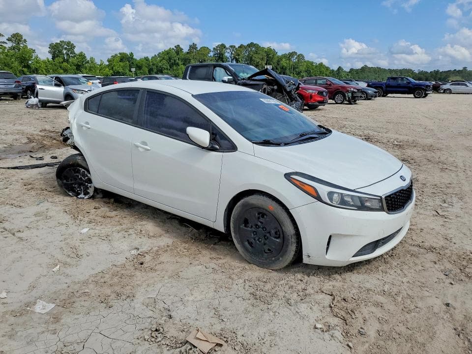 2018 KIA FORTE 4