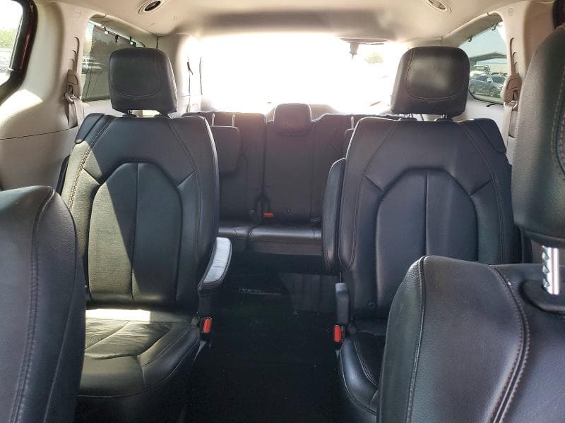 2018 CHRYSLER PACIFICA TOURING L 10
