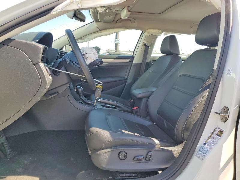 2021 VOLKSWAGEN PASSAT SE 7