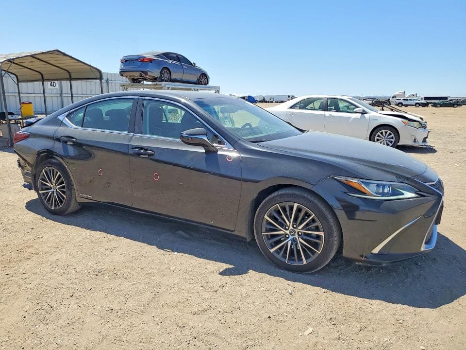 2022 LEXUS ES 300H BASE 4