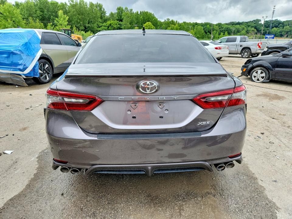 2022 TOYOTA CAMRY XSE 6