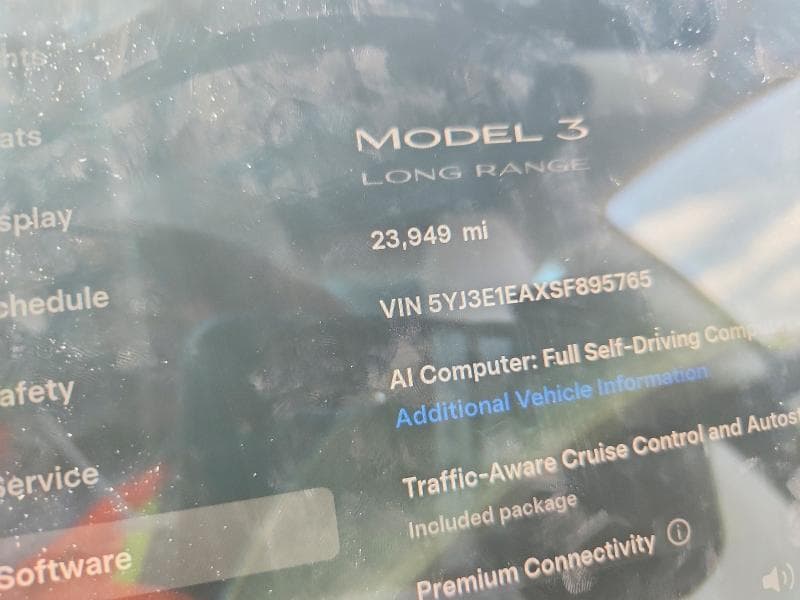2025 TESLA MODEL 3 9