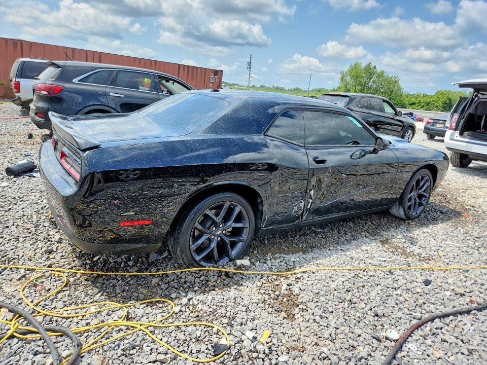 2023 DODGE CHALLENGER SXT 3