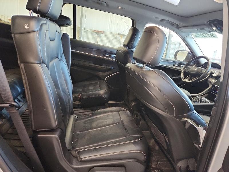2022 JEEP GRAND CHEROKEE L LIMITED 10