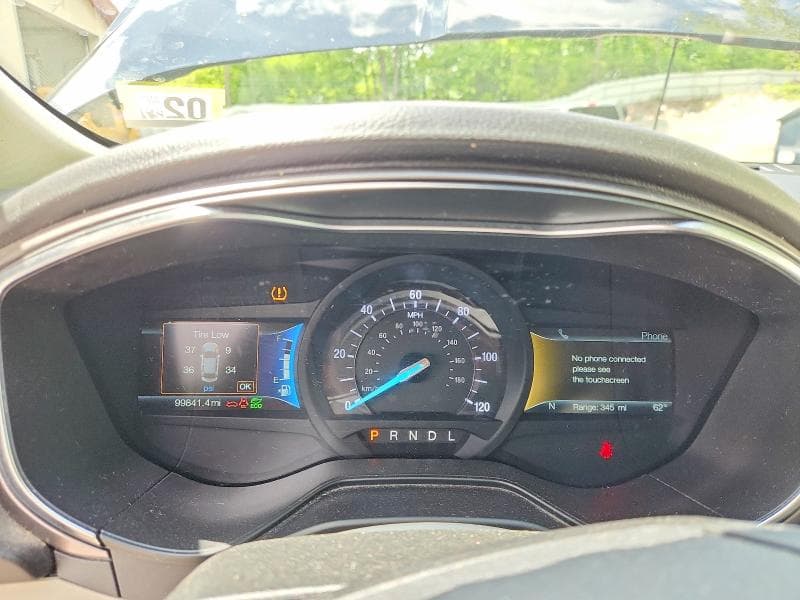 2020 FORD FUSION SE 9