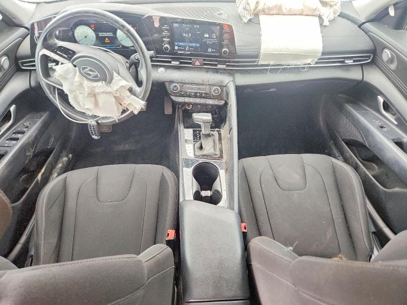 2021 HYUNDAI ELANTRA SEL 8