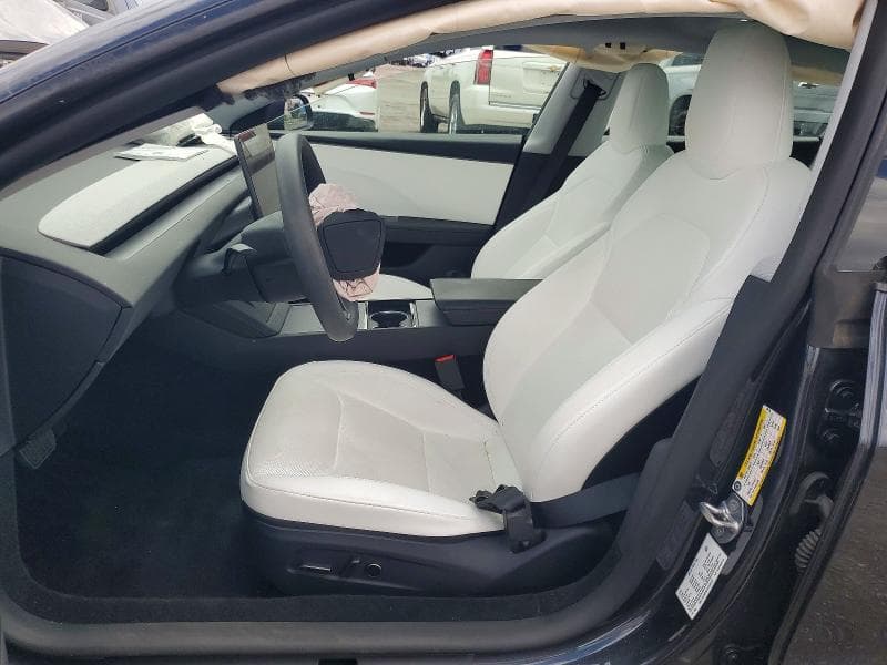 2026 TESLA MODEL 3 7