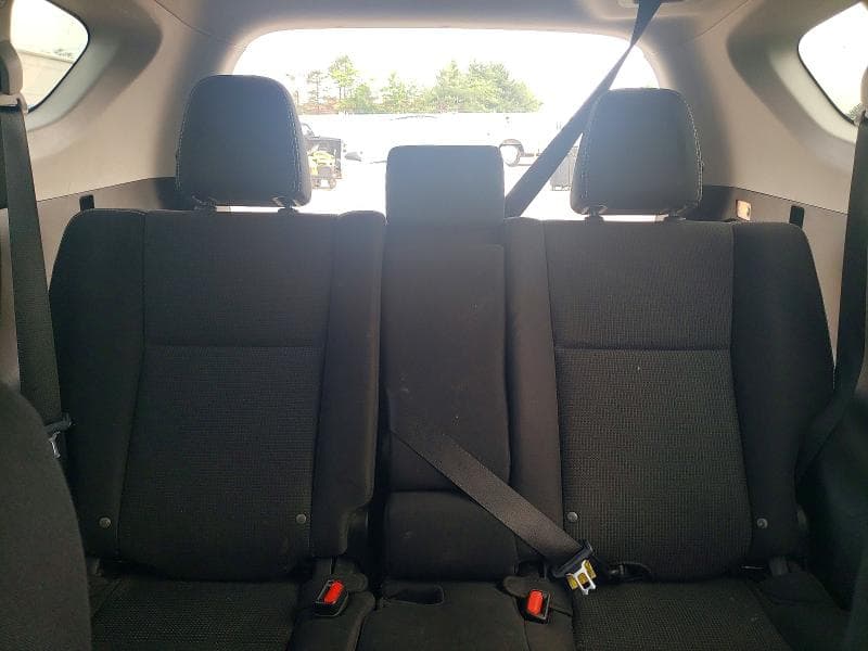 2018 TOYOTA RAV4 XLE 10