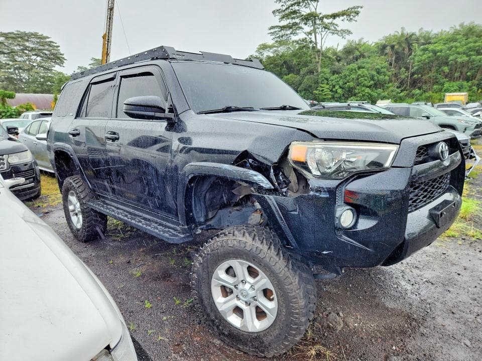 2018 TOYOTA 4RUNNER SR5 4