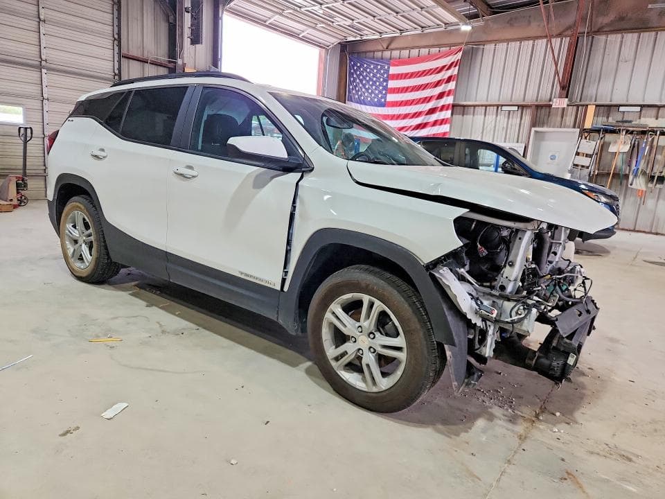 2022 GMC TERRAIN SLE 4