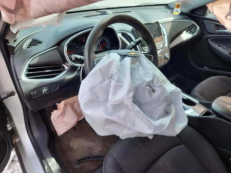 2019 CHEVROLET MALIBU LT 8