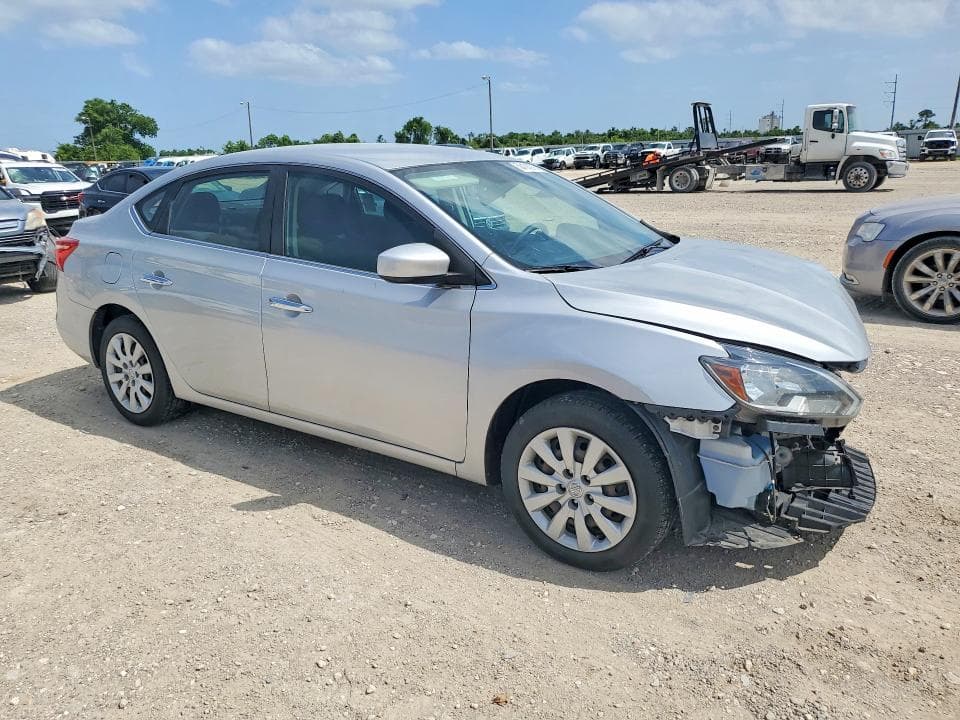 2018 NISSAN SENTRA S 4