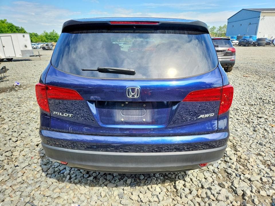 2018 HONDA PILOT LX 6
