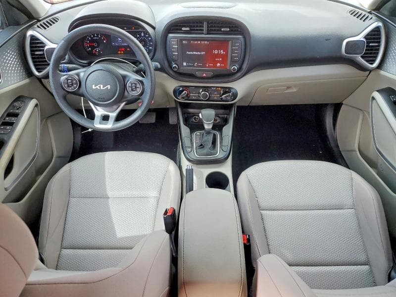 2022 KIA SOUL LX 8