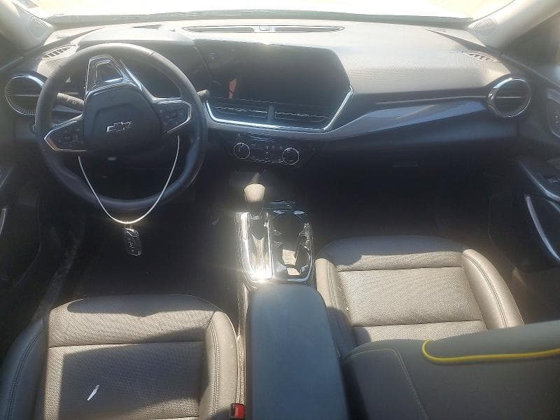2025 CHEVROLET TRAX ACTIV 8