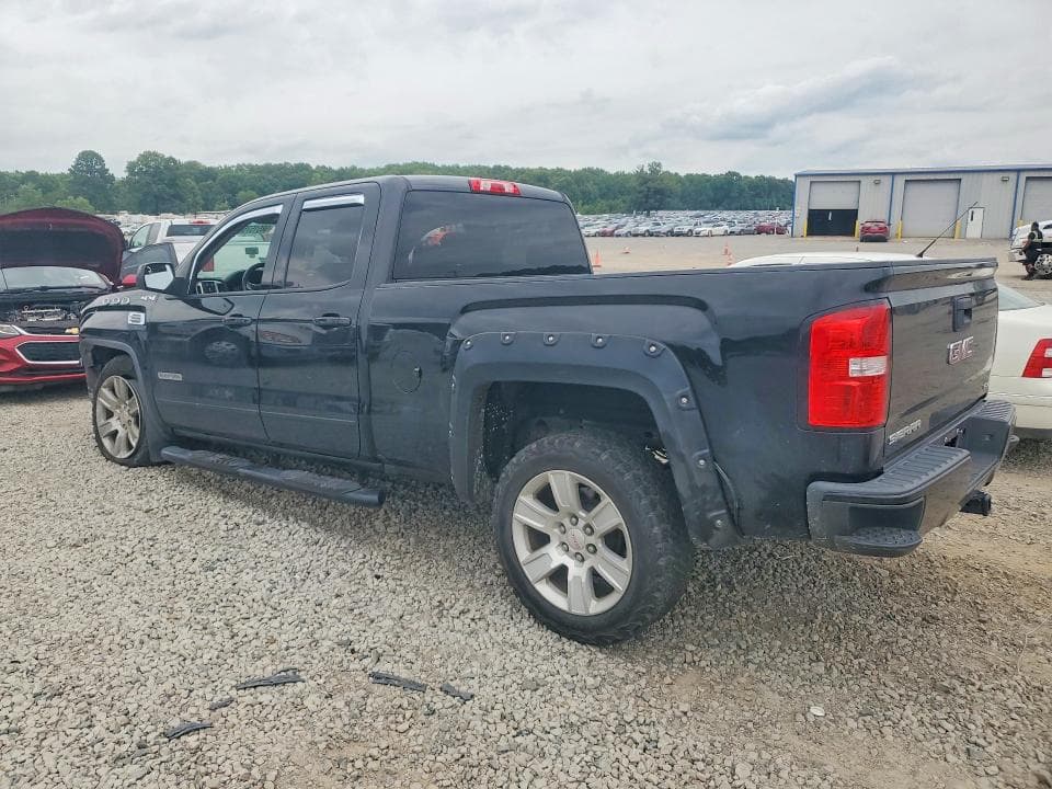 2018 GMC SIERRA K1500 SLE 2