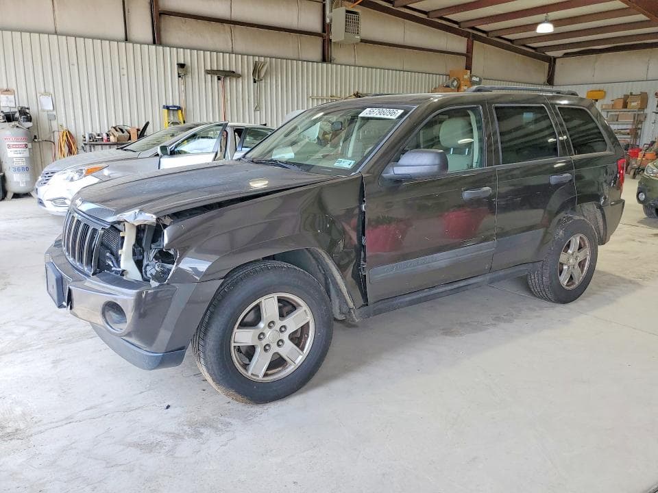 2005 JEEP CHEROKEE - 1
