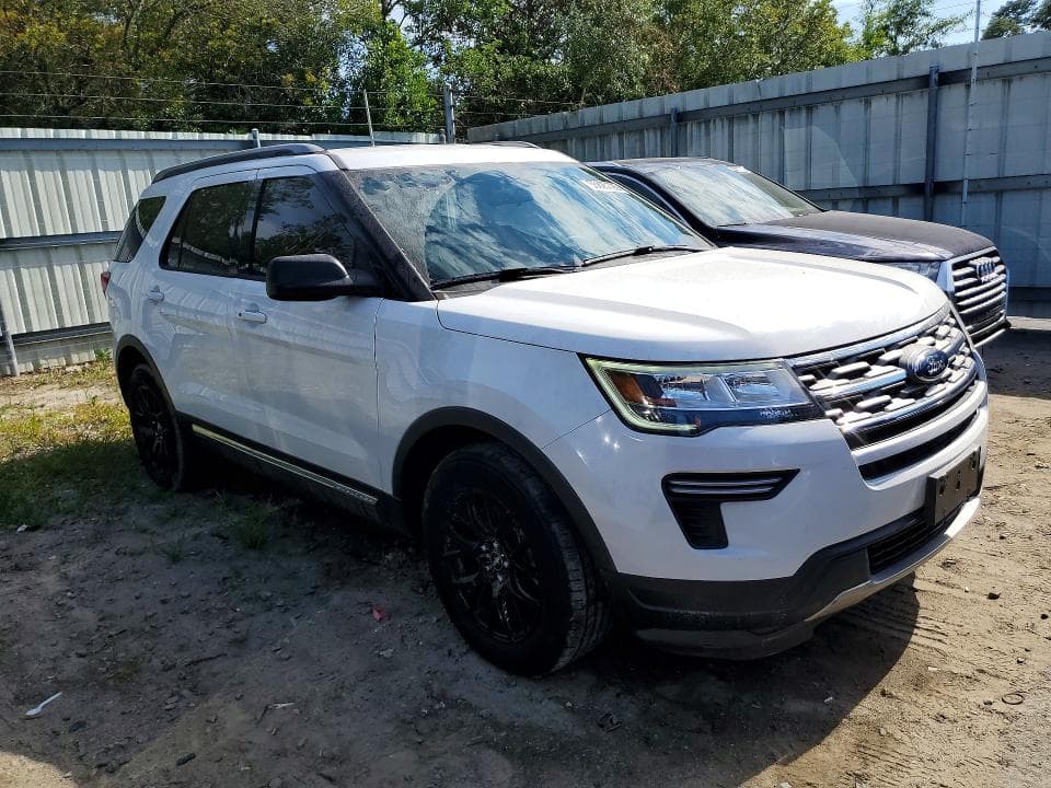 2018 FORD EXPLORER XLT 4