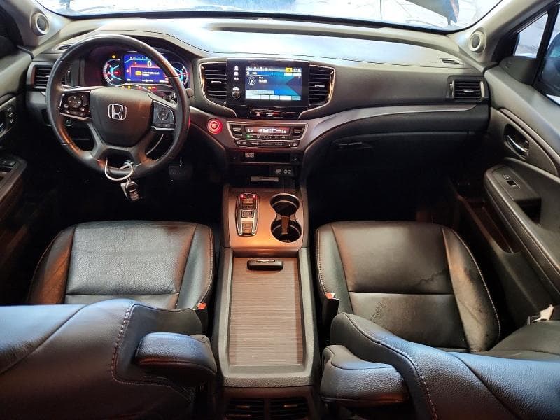 2021 HONDA PILOT SE 8