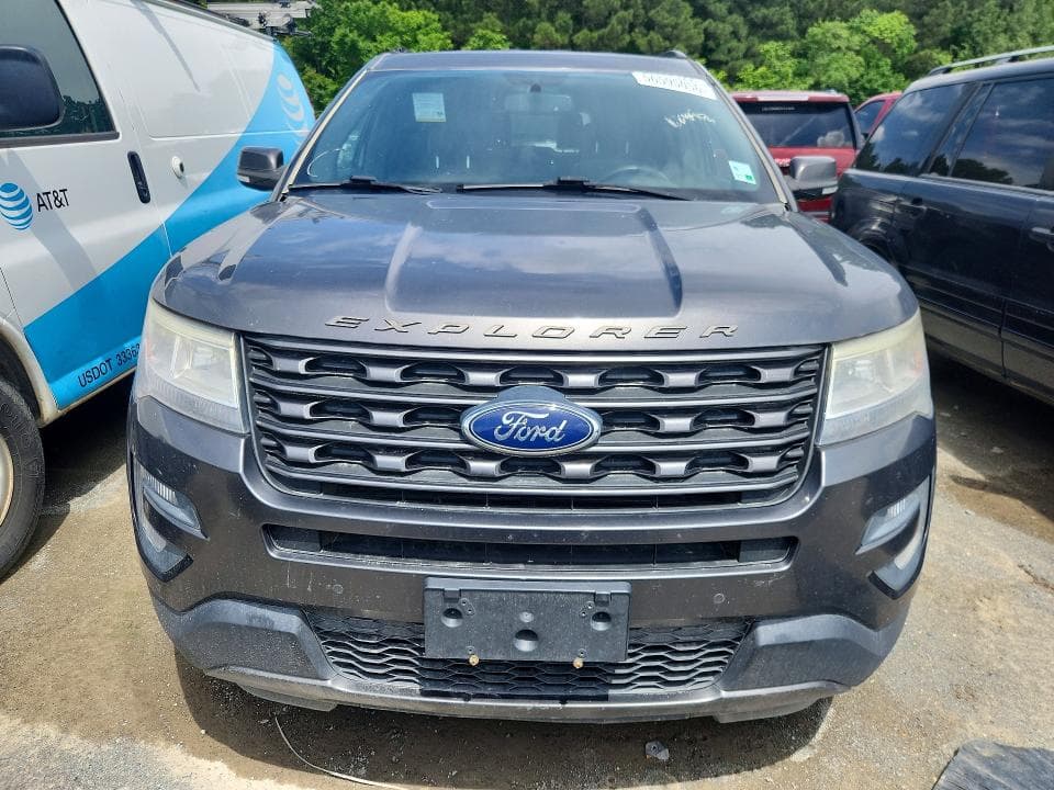 2017 FORD EXPLORER XLT 5