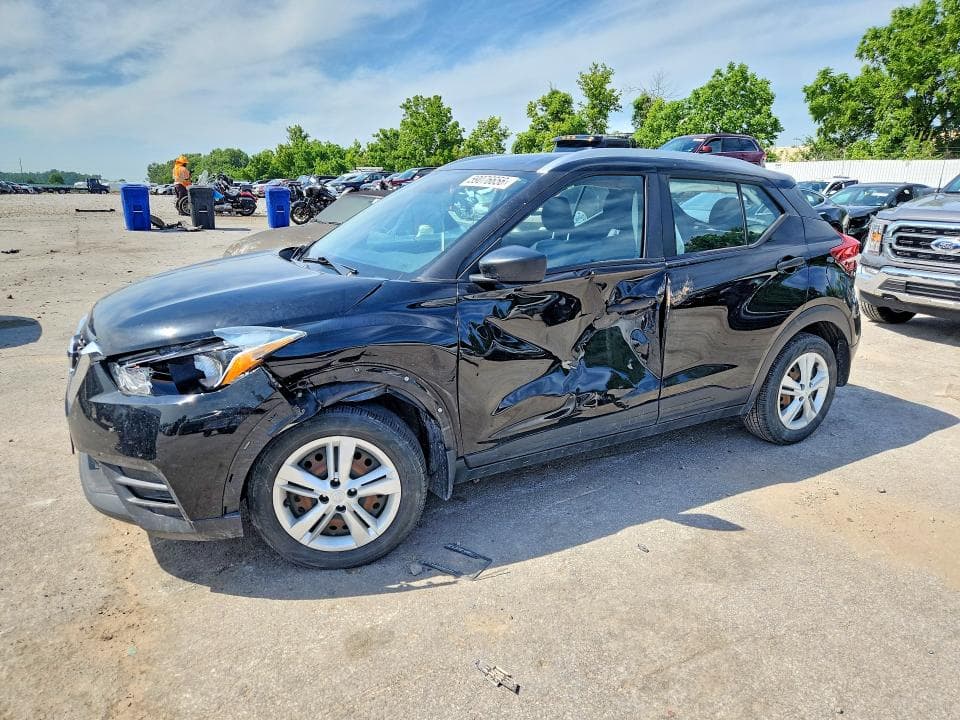 2019 NISSAN KICKS S - 1