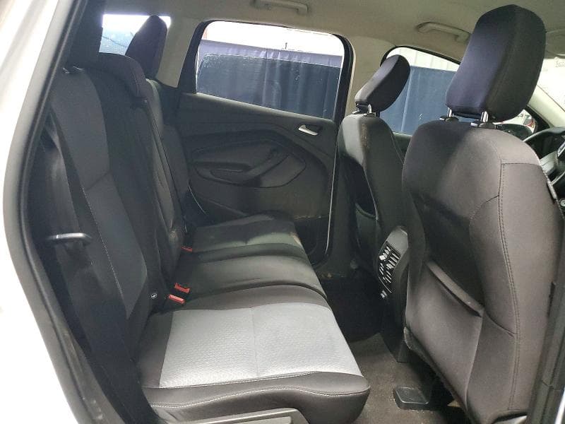 2018 FORD ESCAPE SE 11