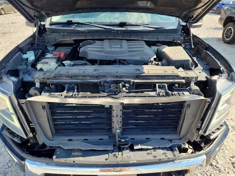 2020 NISSAN TITAN SL 11